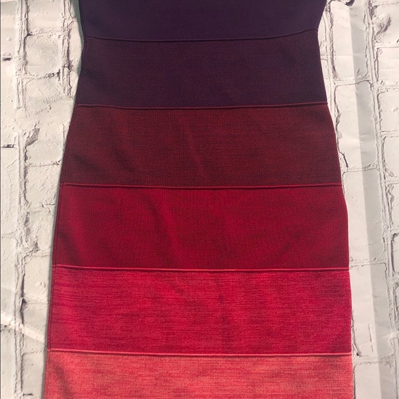 Gorgeous Bandage Express dress - Picture 2 of 7